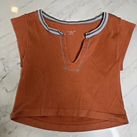 Urban Outfitters Out From Under Go For Gold Seamless Ribbed Crop Top Orange M/L - Picture 1 of 5
